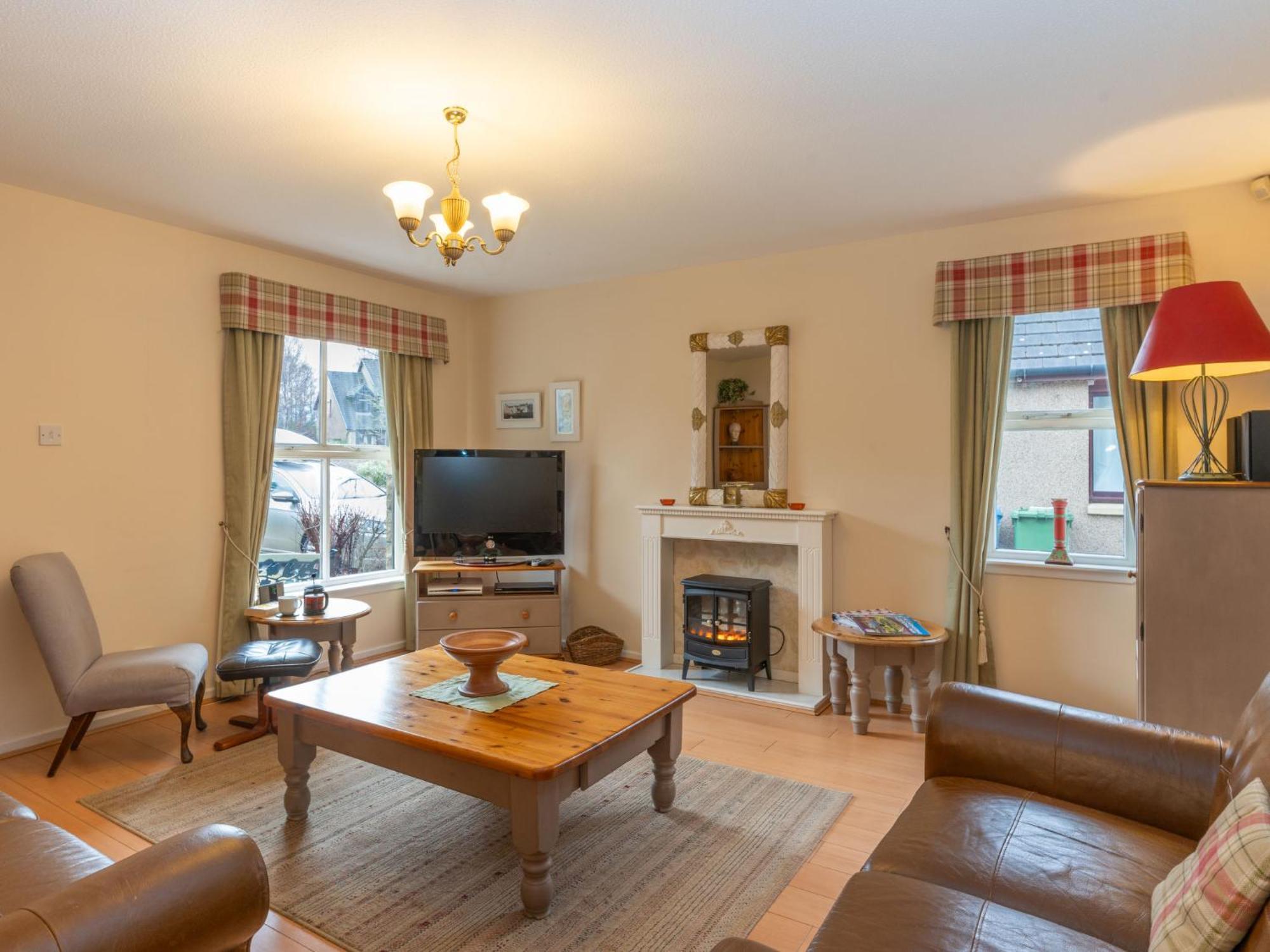 Holiday Home Falcon Lodge By Interhome Aviemore Eksteriør bilde