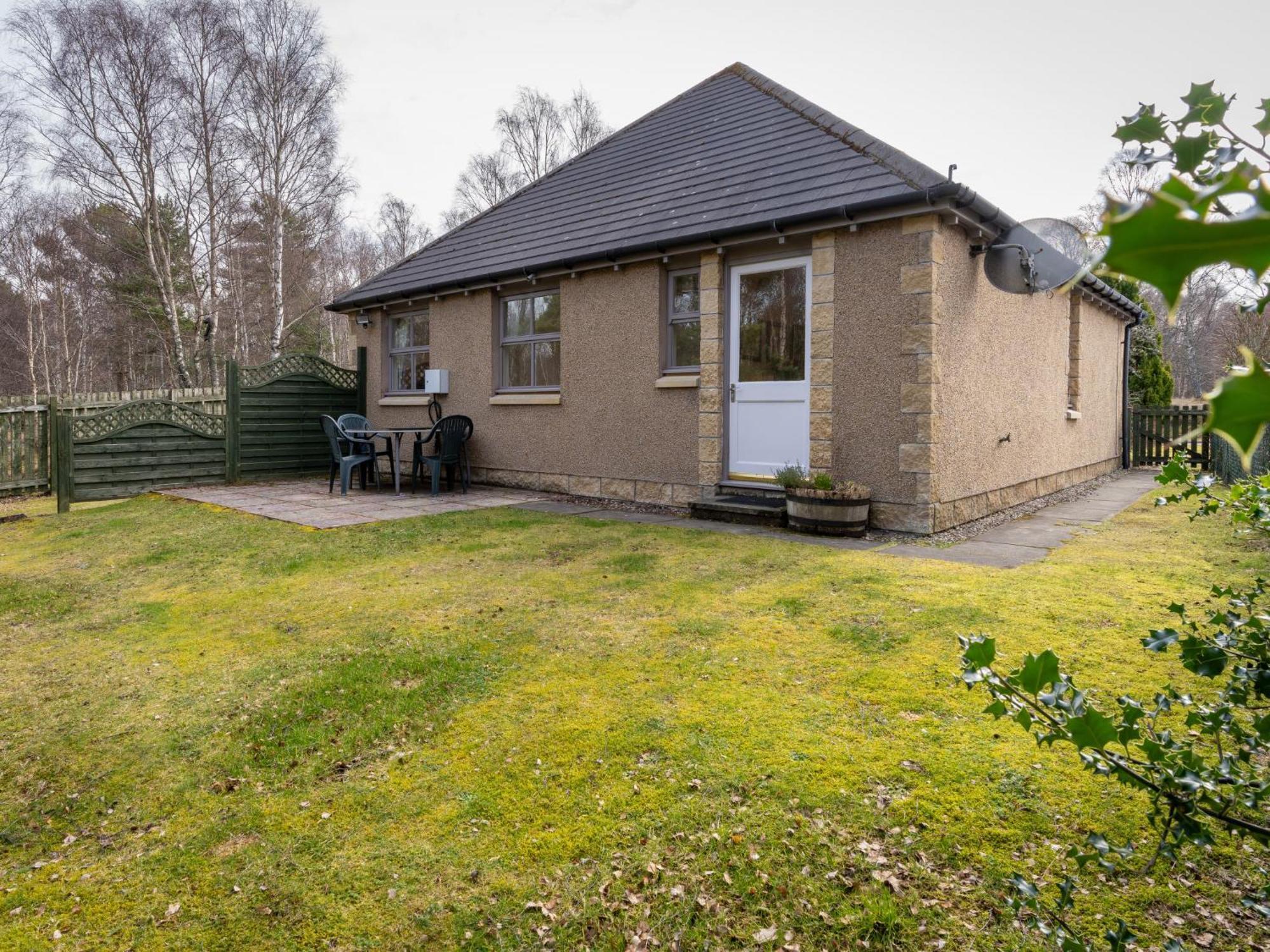 Holiday Home Falcon Lodge By Interhome Aviemore Eksteriør bilde